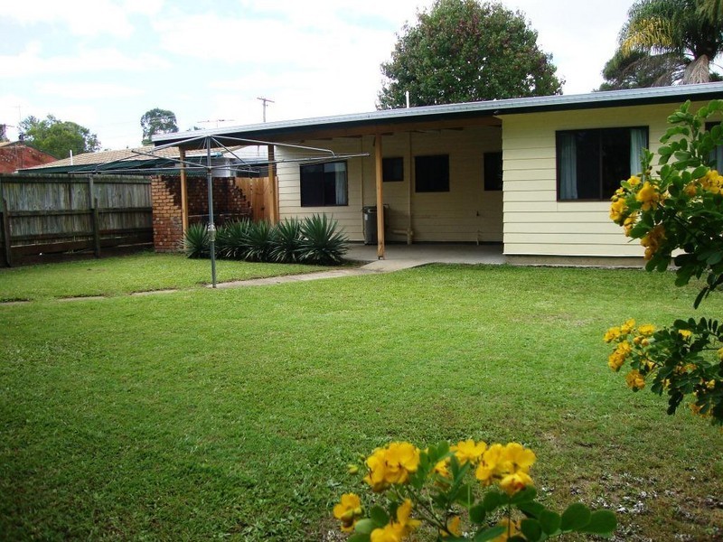 19 MERANTI ST, Crestmead QLD 4132