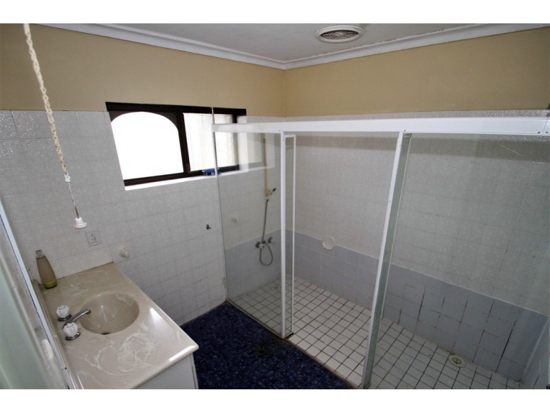 699 Kingston Rd, Waterford West QLD 4133