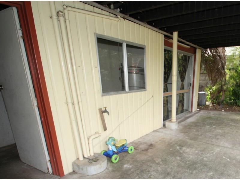 8 Bellatrix Drive, Kingston QLD 4114