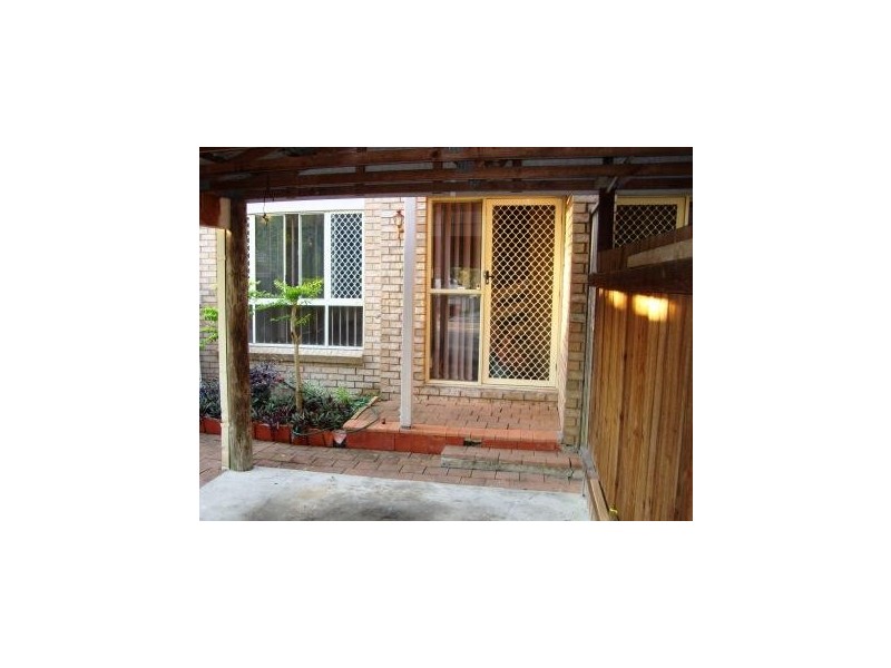 Unit5 8-10 MONASH RD, Loganlea QLD 4131