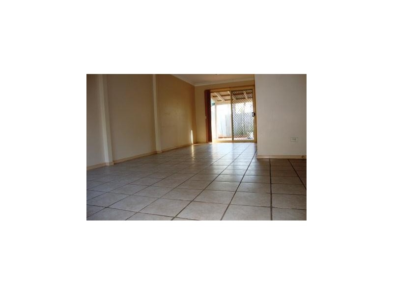 Unit5 8-10 MONASH RD, Loganlea QLD 4131