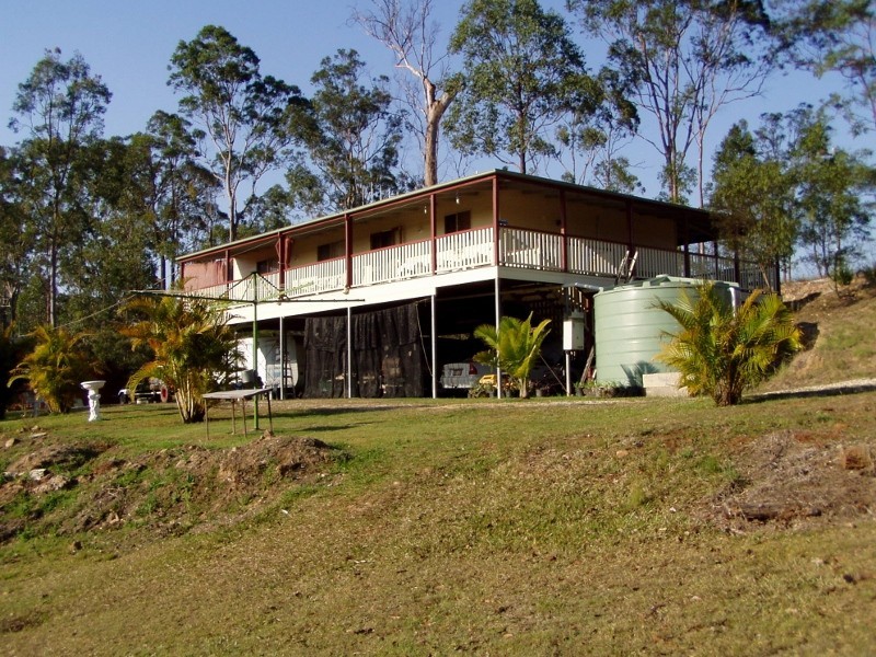 518 Beckmanns Road, Glenwood QLD 4570