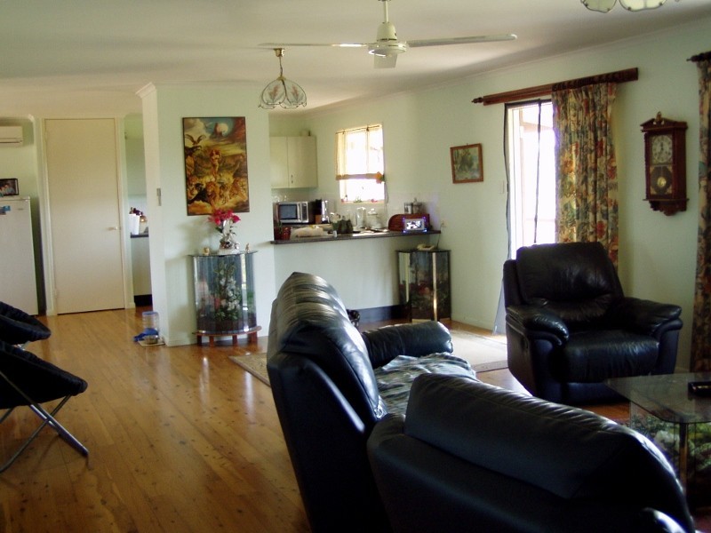 518 Beckmanns Road, Glenwood QLD 4570