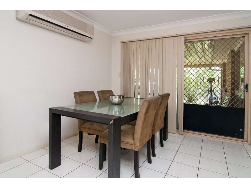 61 Julie Street, Crestmead QLD 4132