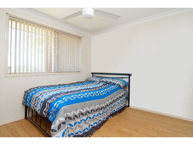 61 Julie Street, Crestmead QLD 4132