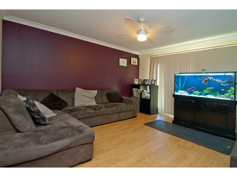 61 Julie Street, Crestmead QLD 4132