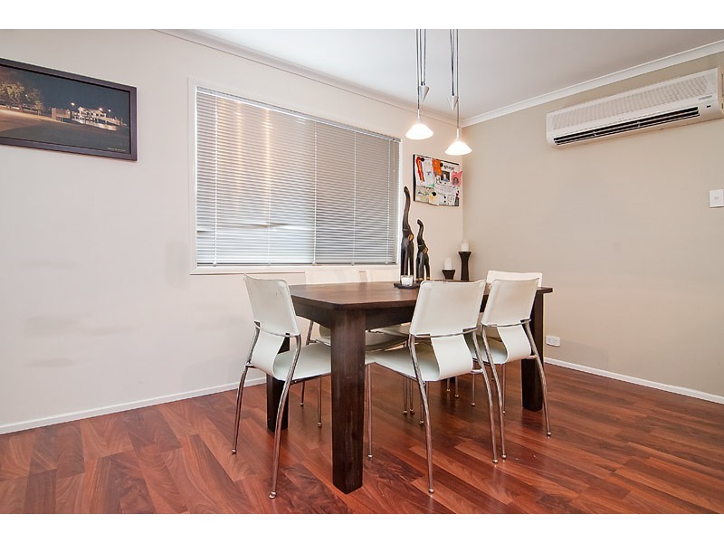 25 Maple Street, Marsden QLD 4132
