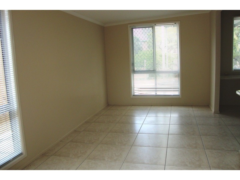 21 LEANNE ST, Marsden QLD 4132