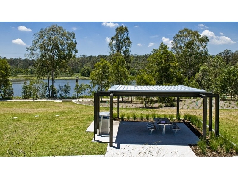 5 Brendan Thorne Place, Marsden QLD 4132