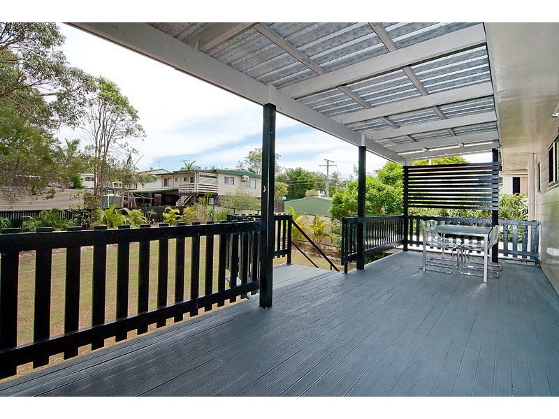 6 Satinwood St, Crestmead QLD 4132