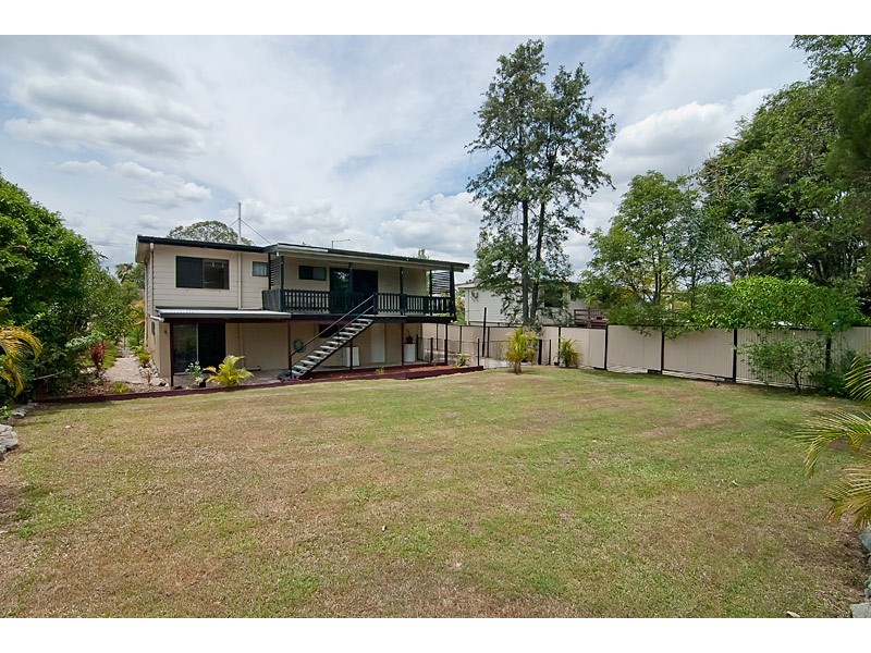 6 Satinwood St, Crestmead QLD 4132