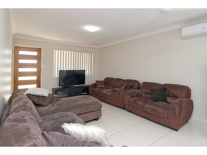 1 Crestview Street, Loganlea QLD 4131