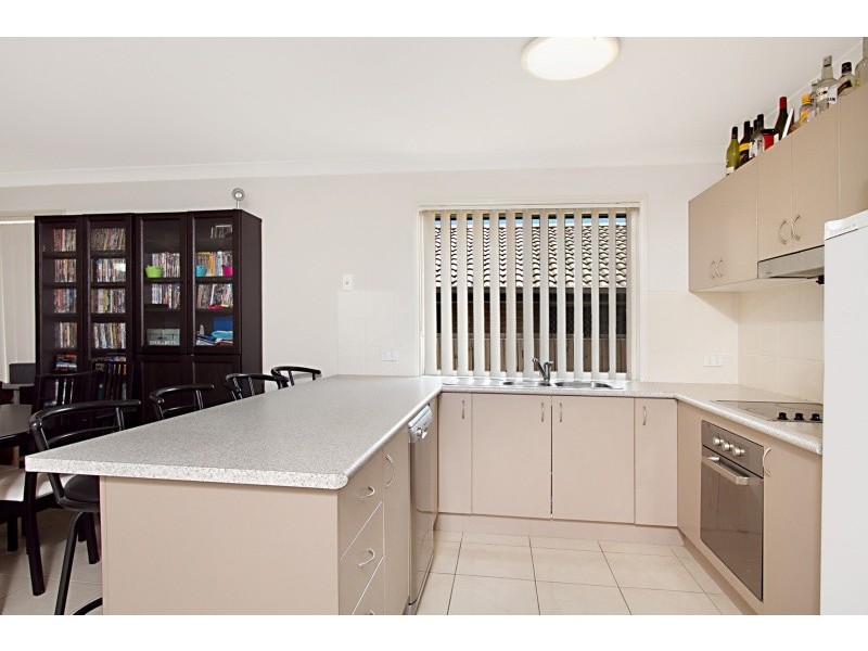 34 DARRYL ST, Loganlea QLD 4131