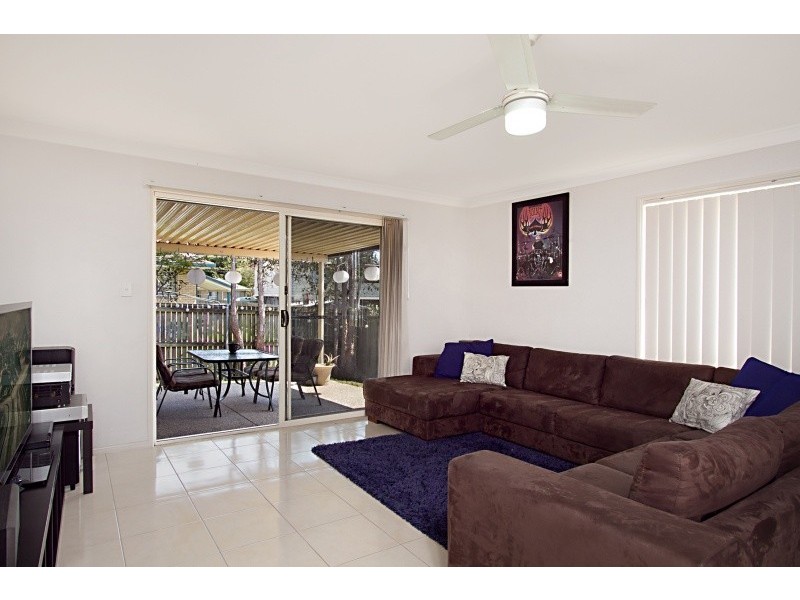34 DARRYL ST, Loganlea QLD 4131