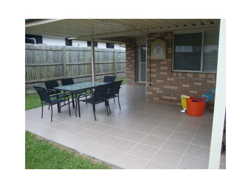 11 Shamrock Street, Crestmead QLD 4132