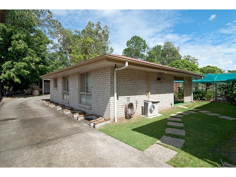 16 Edith Street, Kingston QLD 4114