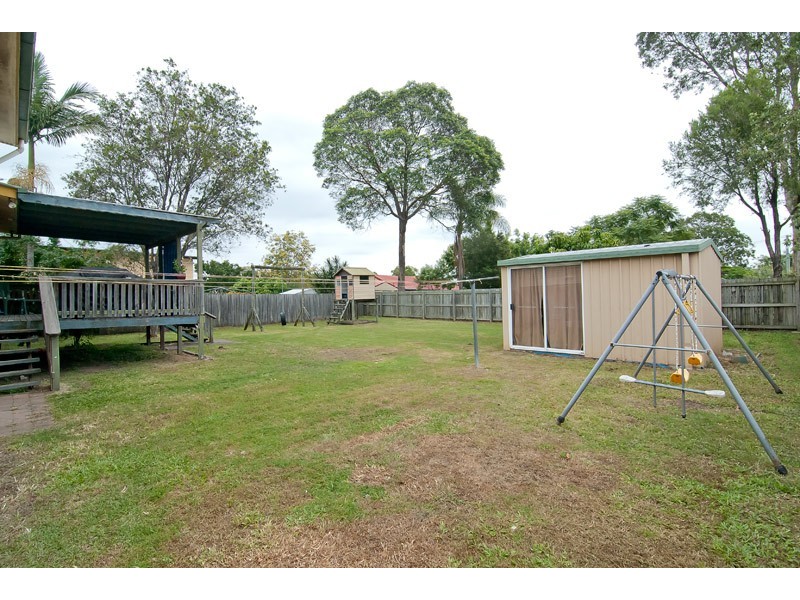 11 Carrosa Street, Marsden QLD 4132