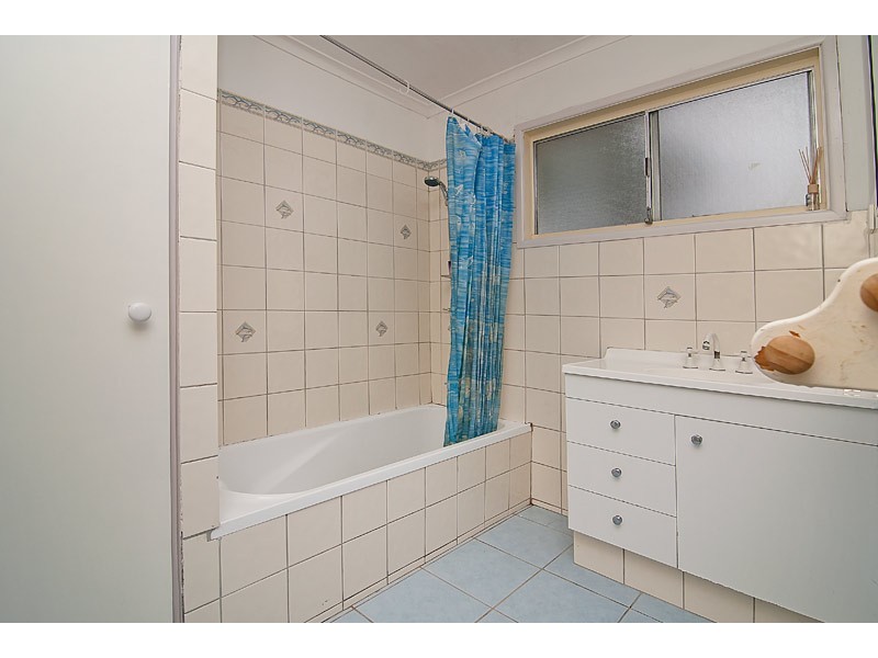 11 Carrosa Street, Marsden QLD 4132