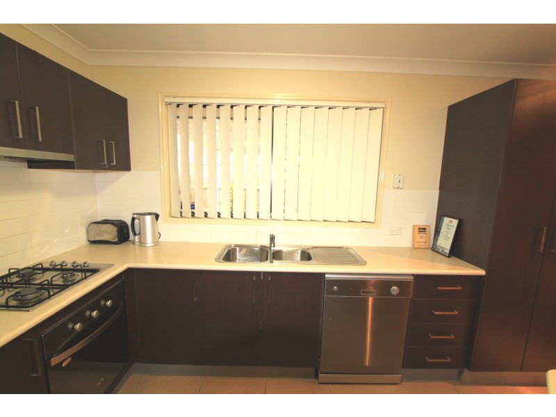 17 Leatrice Street, Marsden QLD 4132