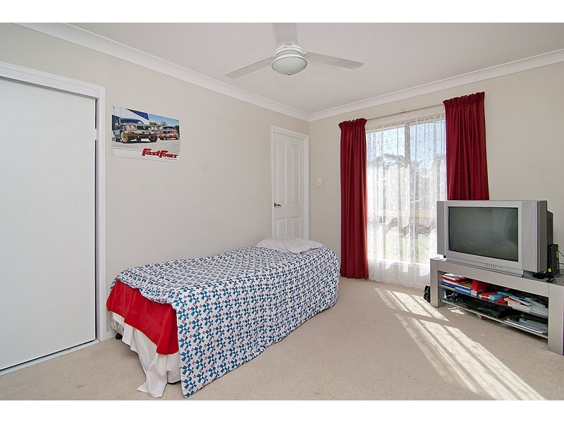 16 Lycoris Street, Crestmead QLD 4132