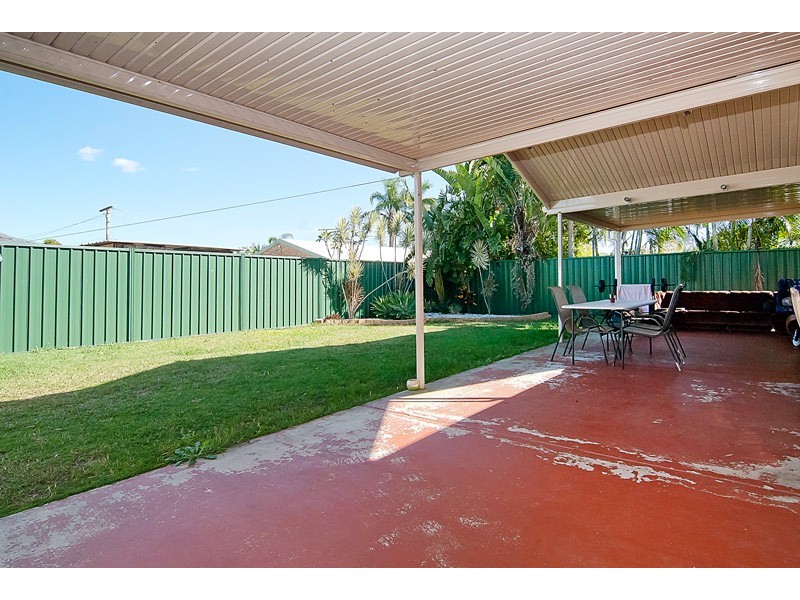 16 Lycoris Street, Crestmead QLD 4132
