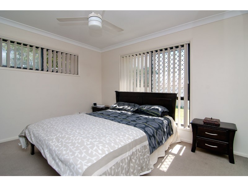 1 Crescendo Place, Crestmead QLD 4132