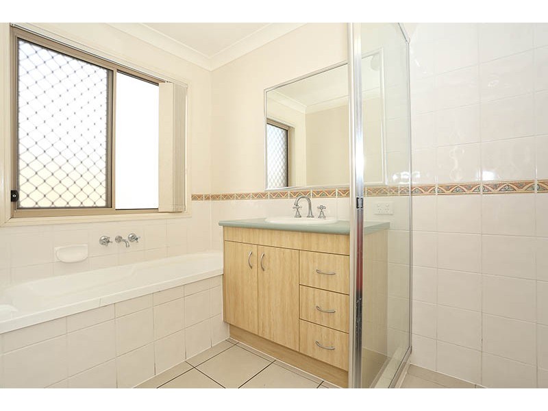 7 ALPHA AVE, Crestmead QLD 4132