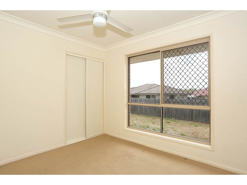 7 ALPHA AVE, Crestmead QLD 4132