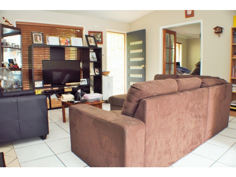74 Augusta Street, Crestmead QLD 4132