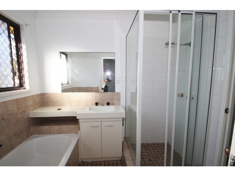 19 LOVE ST, Crestmead QLD 4132