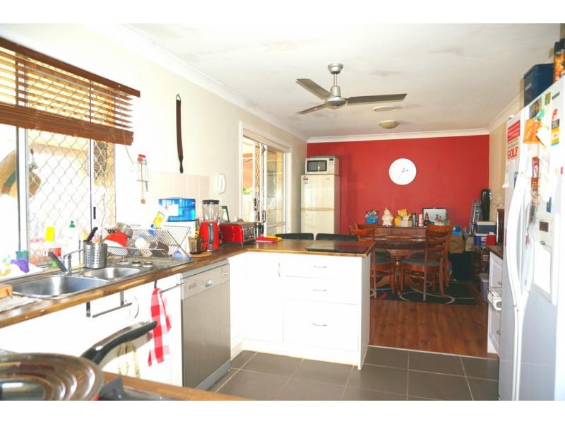 11 MAHONIA CT, Crestmead QLD 4132