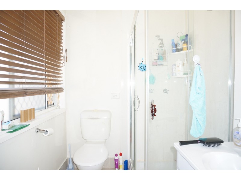 11 MAHONIA CT, Crestmead QLD 4132