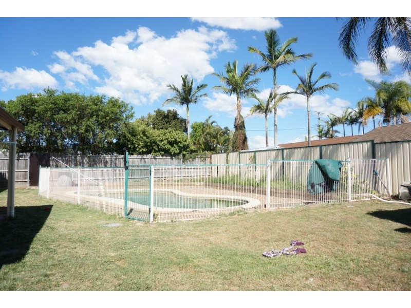 11 MAHONIA CT, Crestmead QLD 4132