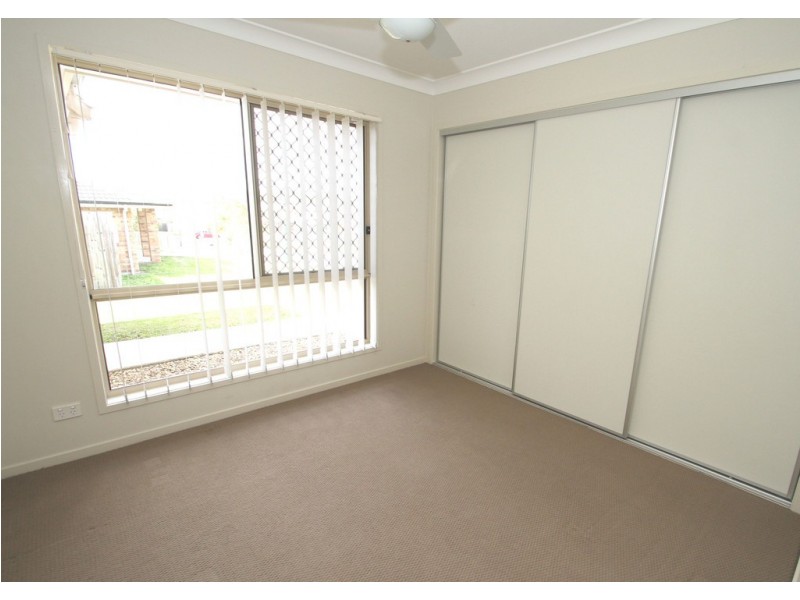 7 SERENITY CT, Crestmead QLD 4132