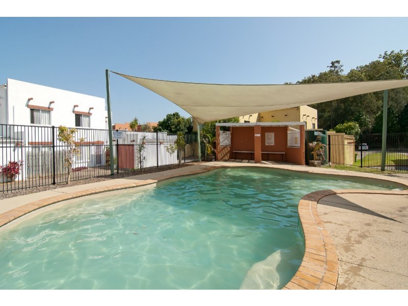 8/61 Harburg Drive, Beenleigh QLD 4207