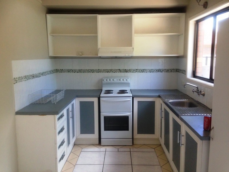 74 Augusta St, Crestmead QLD 4132