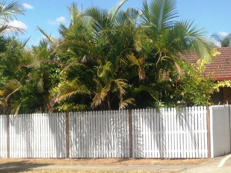 74 Augusta St, Crestmead QLD 4132