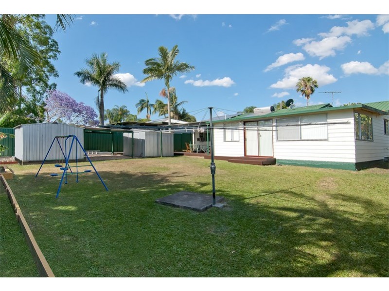 17 Peppermint Street, Crestmead QLD 4132