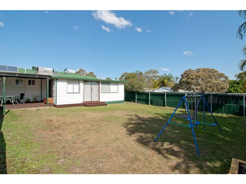 17 Peppermint Street, Crestmead QLD 4132