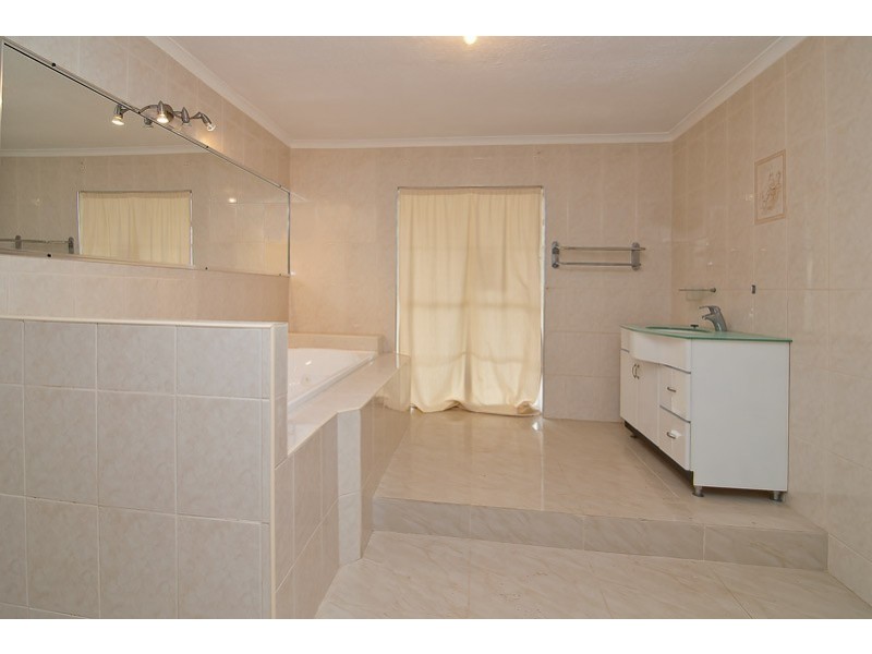 69 WENDT RD, Chambers Flat QLD 4133