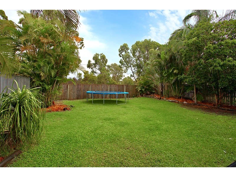 10 Fairbairn street, Marsden QLD 4132