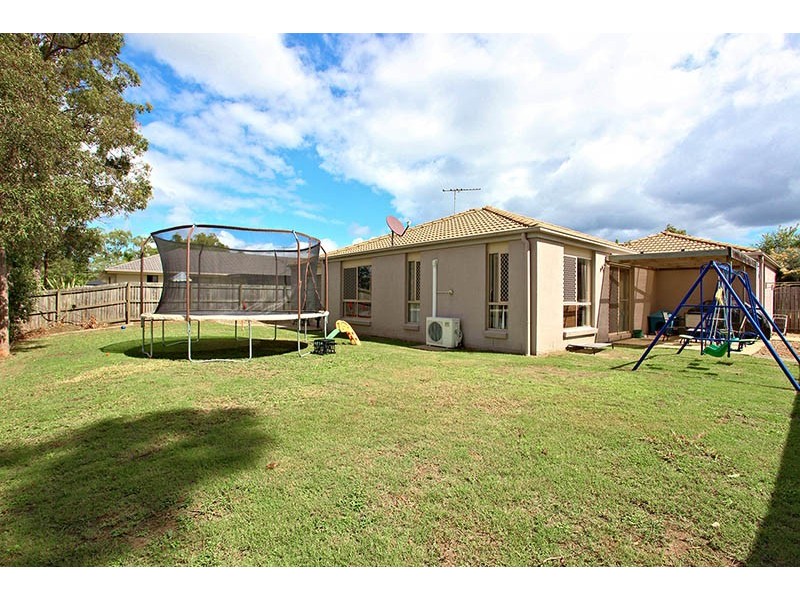 14 Crescendo St, Crestmead QLD 4132