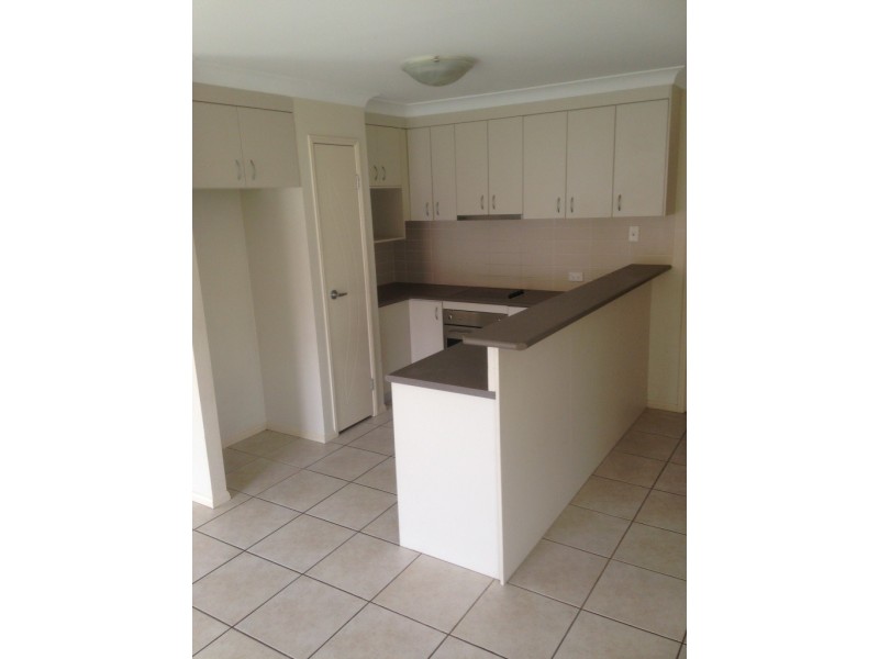 44 PINELANDS, Loganlea QLD 4131