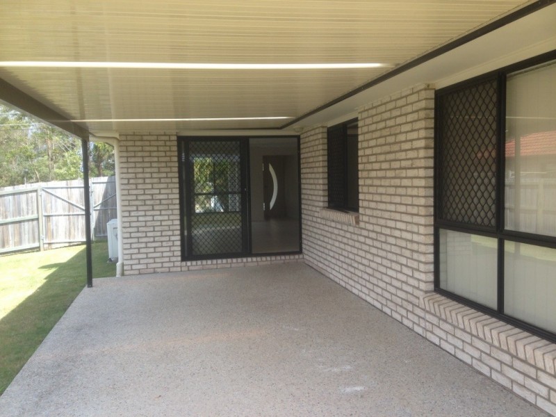 44 PINELANDS, Loganlea QLD 4131