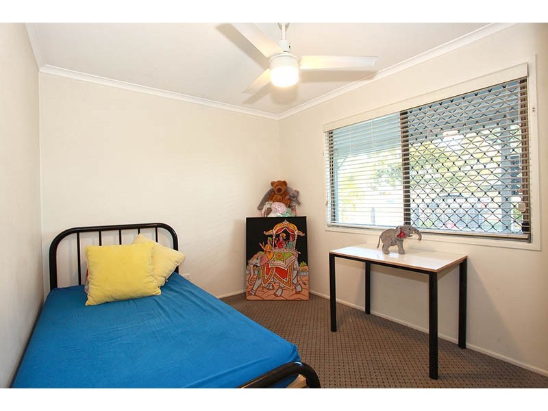 7 Short Street, Loganlea QLD 4131