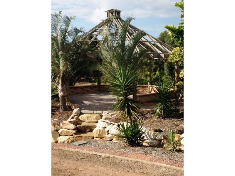 90 HENDERSON STREET, Logan Reserve QLD 4133