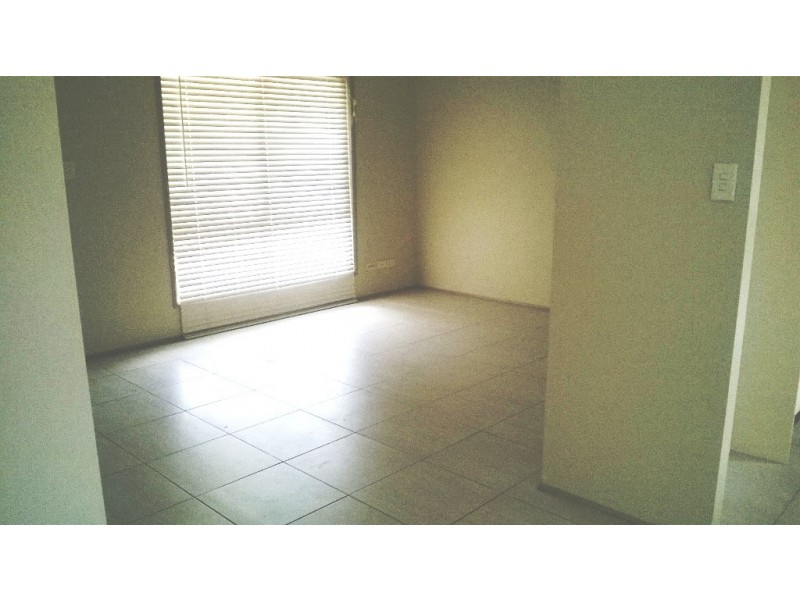 4 Talbot Place, Berrinba QLD 4117