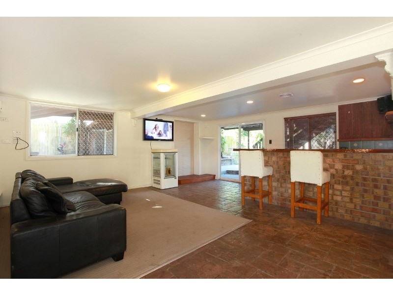 8 Marisa Street, Marsden QLD 4132