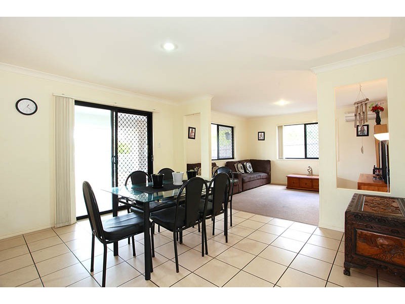 24 Hurst Street, Crestmead QLD 4132