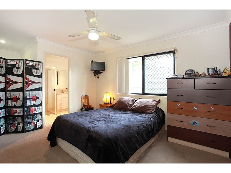 24 Hurst Street, Crestmead QLD 4132